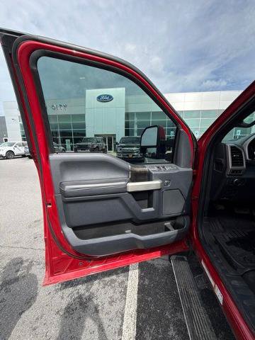 Certified 2022 Ford F450 Lariat w/ Lariat Ultimate Package AWD/4WD image 12