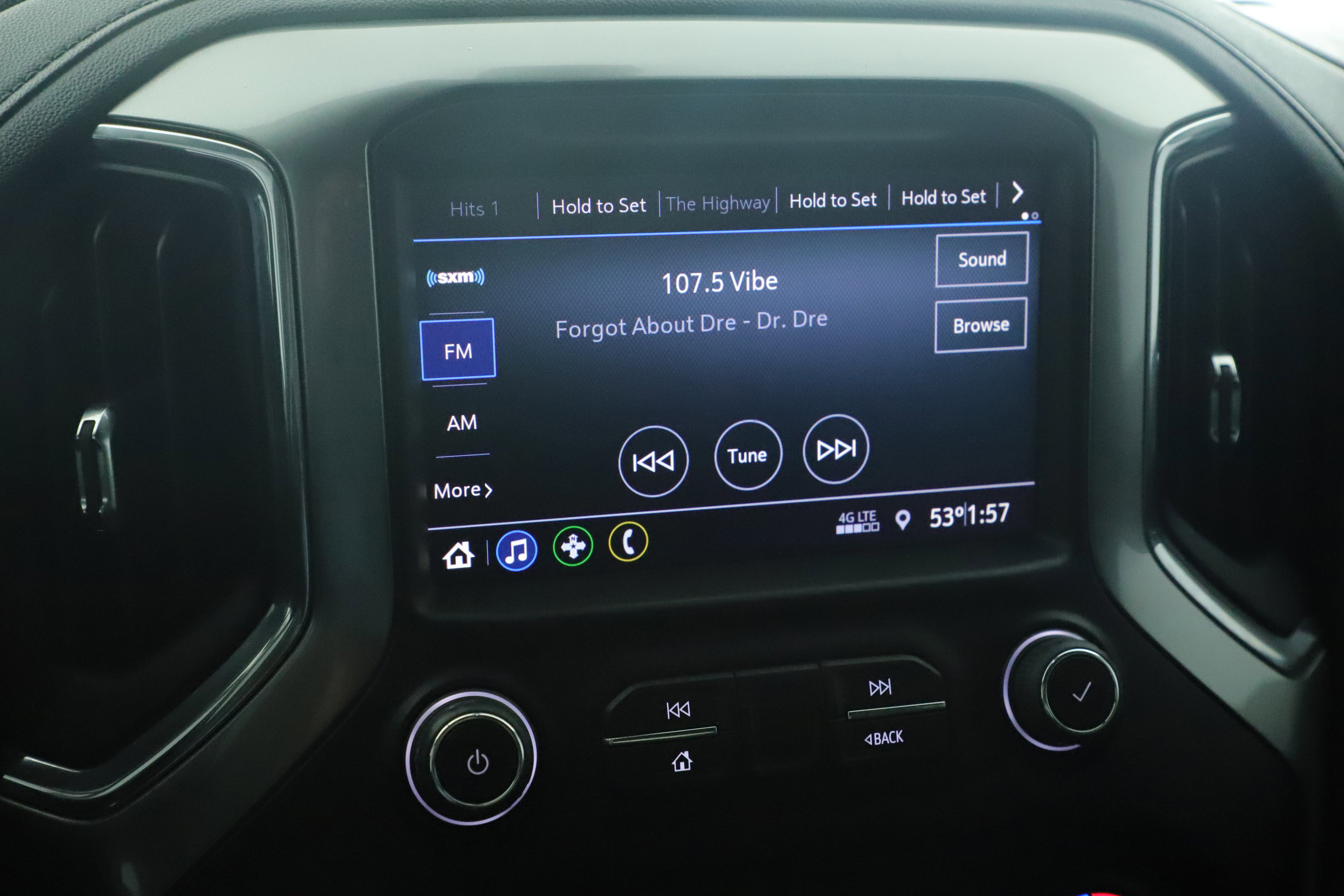 Used 2022 Chevrolet Silverado 1500 LT Trail Boss w/ Safety Package image 7