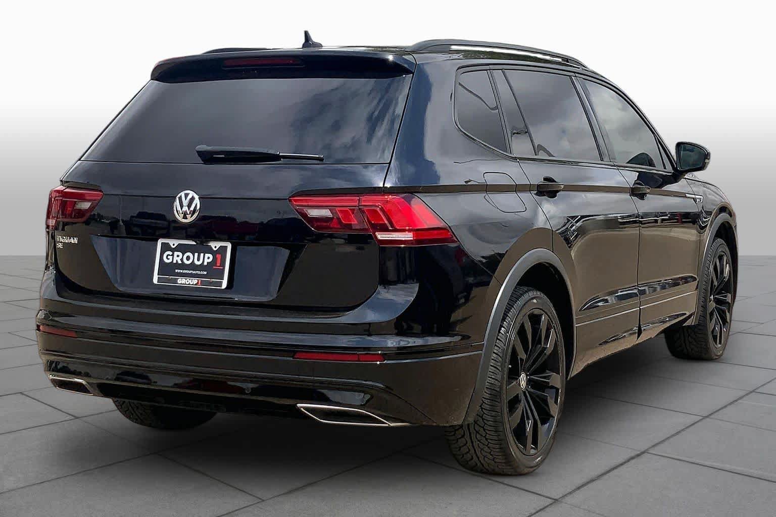 Used 2021 Volkswagen Tiguan SE R-Line FWD image 13