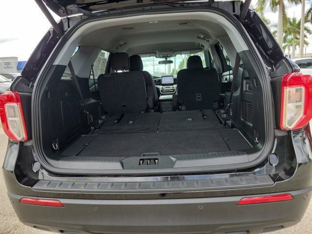 Certified 2024 Ford Explorer XLT image 12