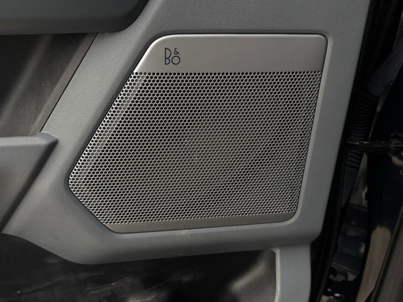 Certified 2022 Ford F150 XLT w/ Equipment Group 302A High image 27