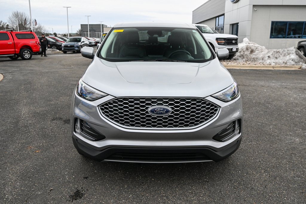 Certified 2024 Ford Edge SEL w/ Convenience Package image 10