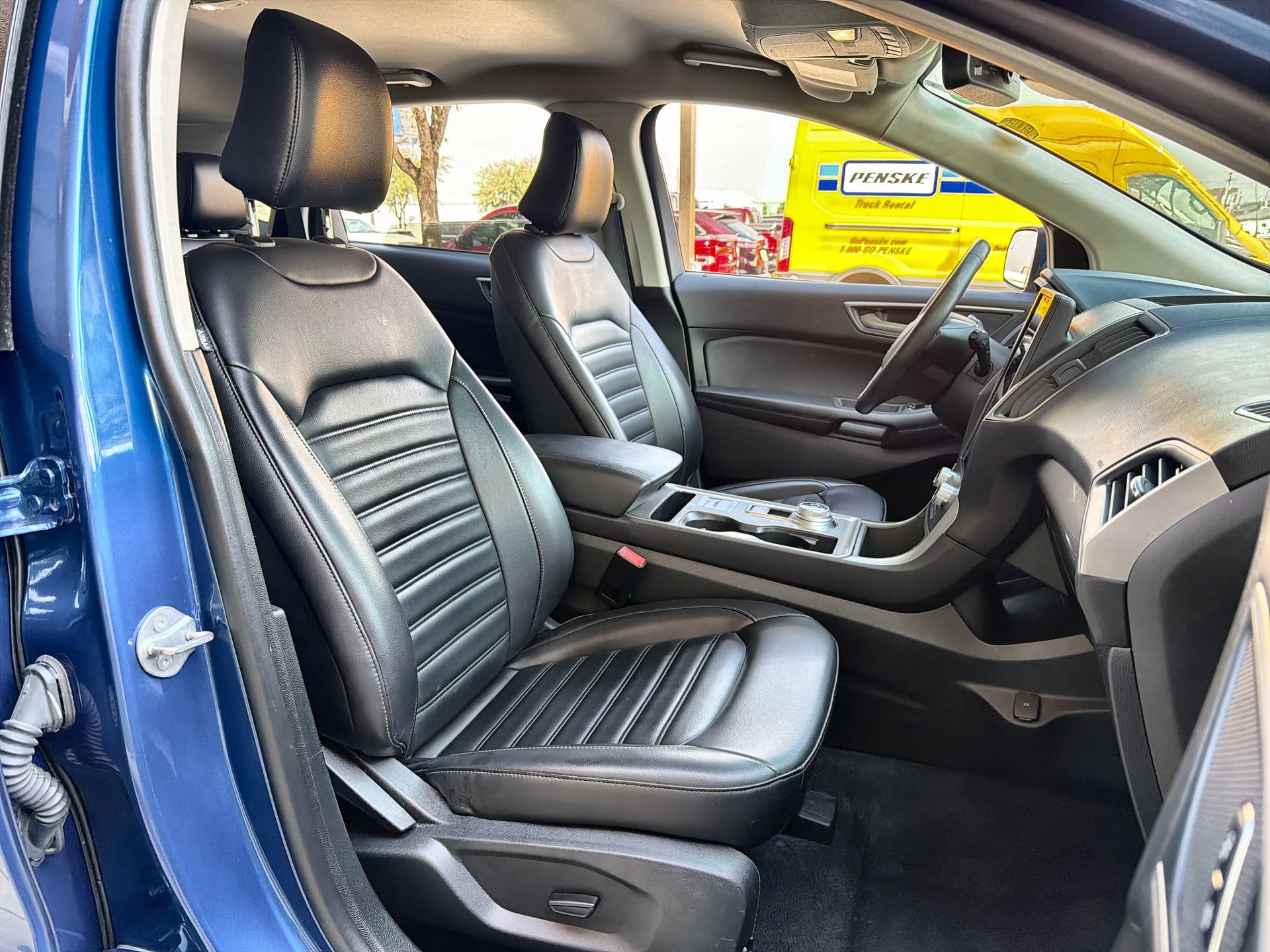 Certified 2024 Ford Edge SEL AWD/4WD image 23