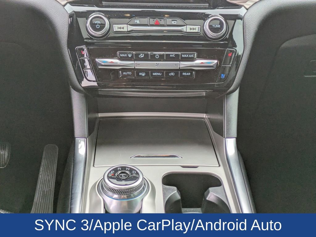 Certified 2022 Ford Explorer Limited w/ Equipment Group 301A image 27