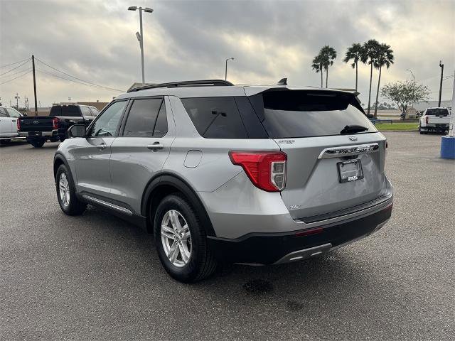 Certified 2023 Ford Explorer XLT w/ Equipment Group 202A image 3
