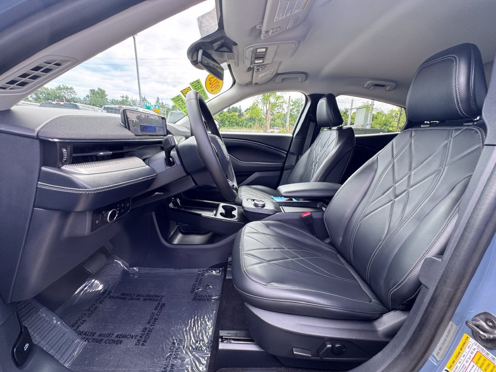 Certified 2023 Ford Mustang Mach-E Select AWD/4WD image 11
