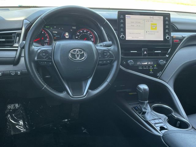 Used 2023 Toyota Camry XSE FWD image 8