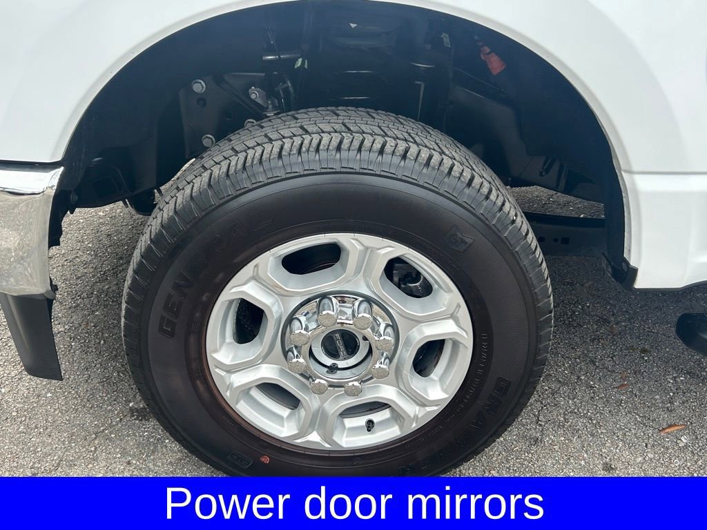 Certified 2025 Ford F250 XLT image 19