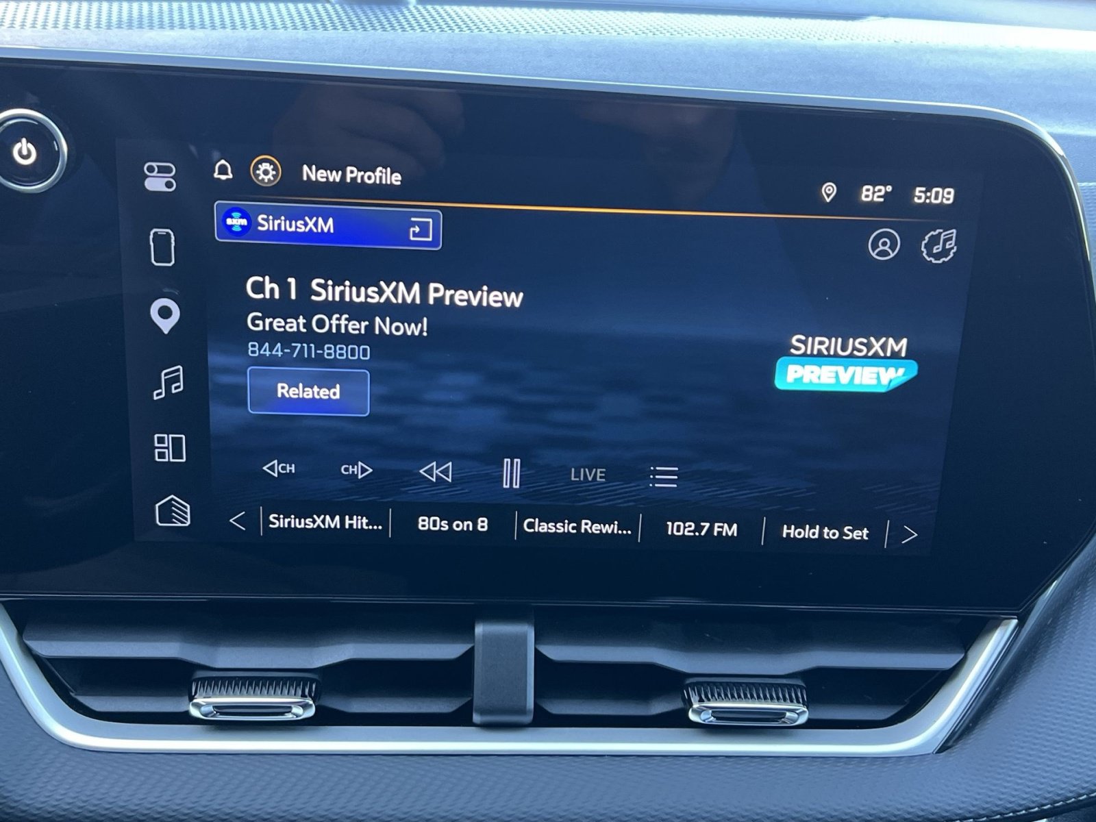Used 2026 Chevrolet Equinox LT FWD image 26