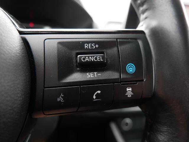 Used 2023 Nissan Rogue SV w/ SV Premium Package AWD/4WD image 26