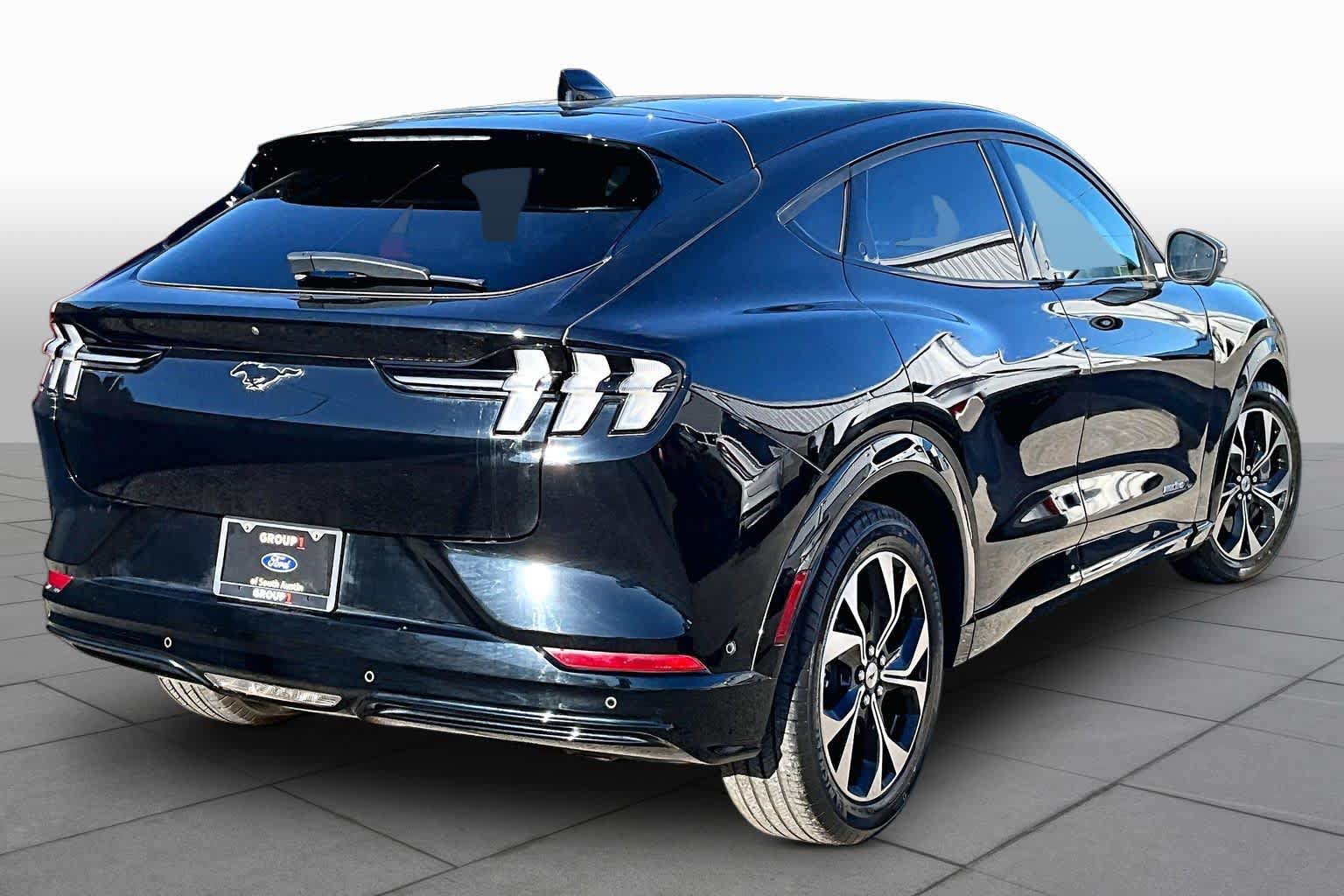 Certified 2023 Ford Mustang Mach-E Premium RWD image 11