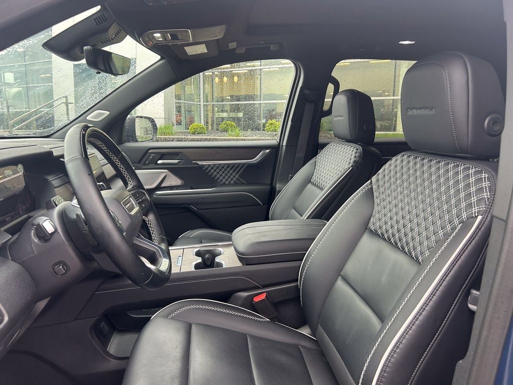 Used 2025 GMC Acadia Denali w/ Super Cruise Package AWD/4WD image 10