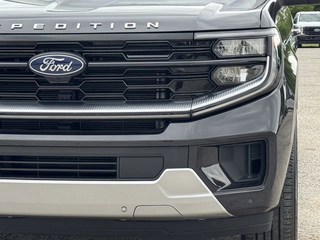 Certified 2025 Ford Expedition Platinum w/ Platinum Ultimate Package image 10