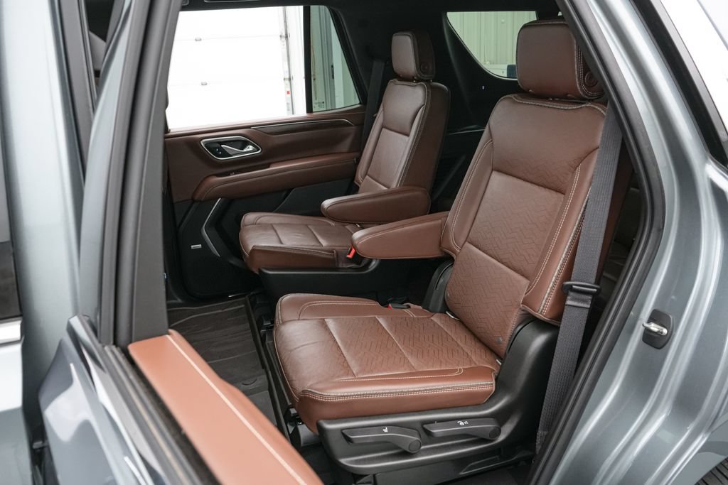Used 2021 Chevrolet Tahoe High Country AWD/4WD image 21