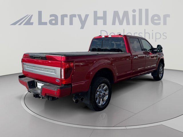 Certified 2022 Ford F350 Platinum AWD/4WD image 5