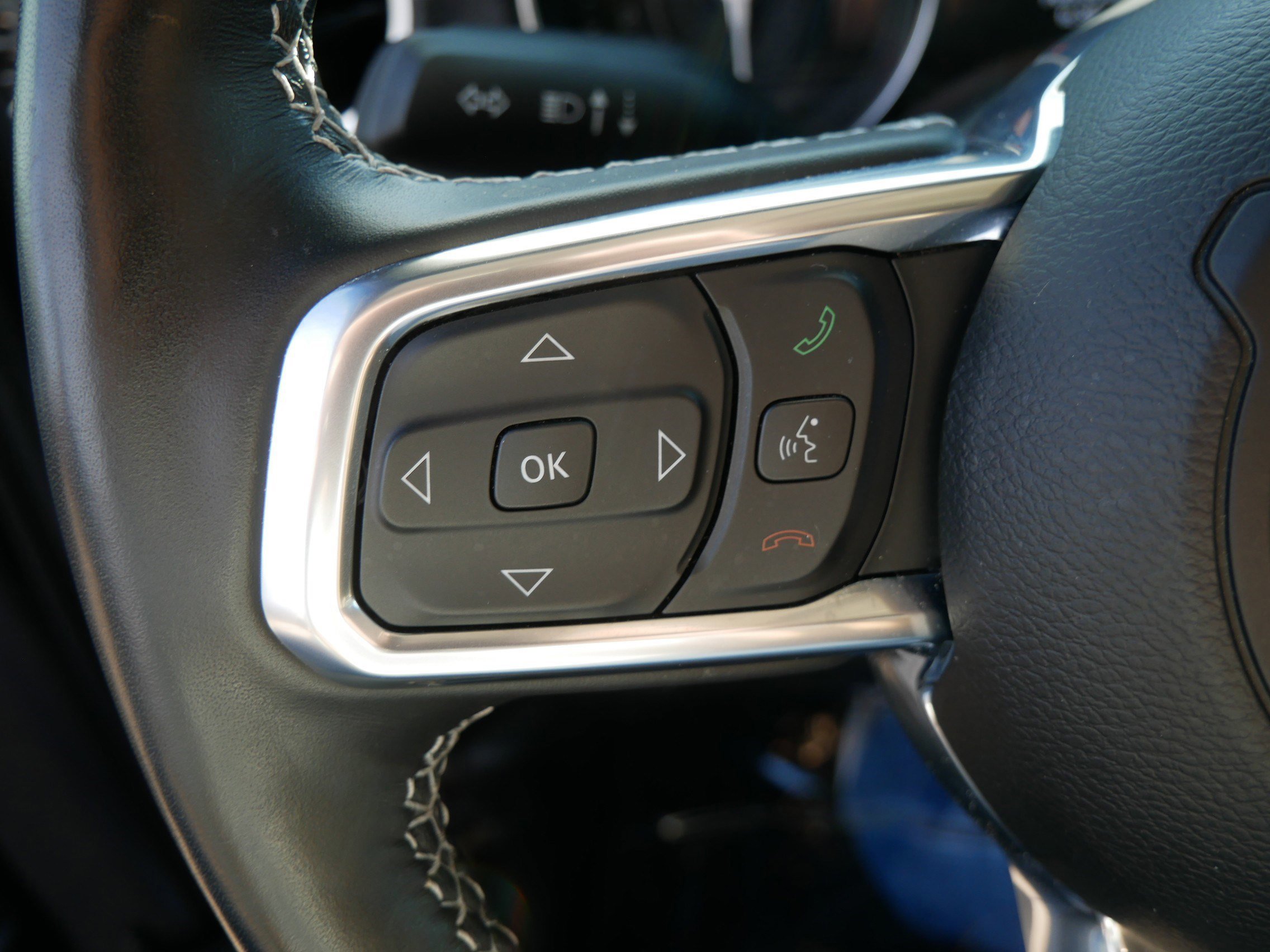 Used 2023 Jeep Wrangler Unlimited Rubicon 4xe w/ Safety Group image 29