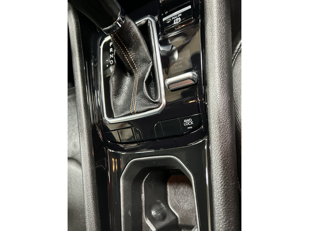 Used 2022 Jeep Compass Limited AWD/4WD image 39