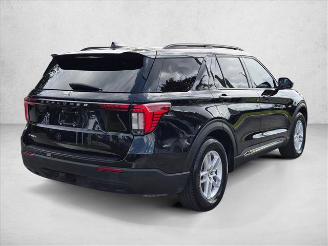 Certified 2025 Ford Explorer Active RWD image 5