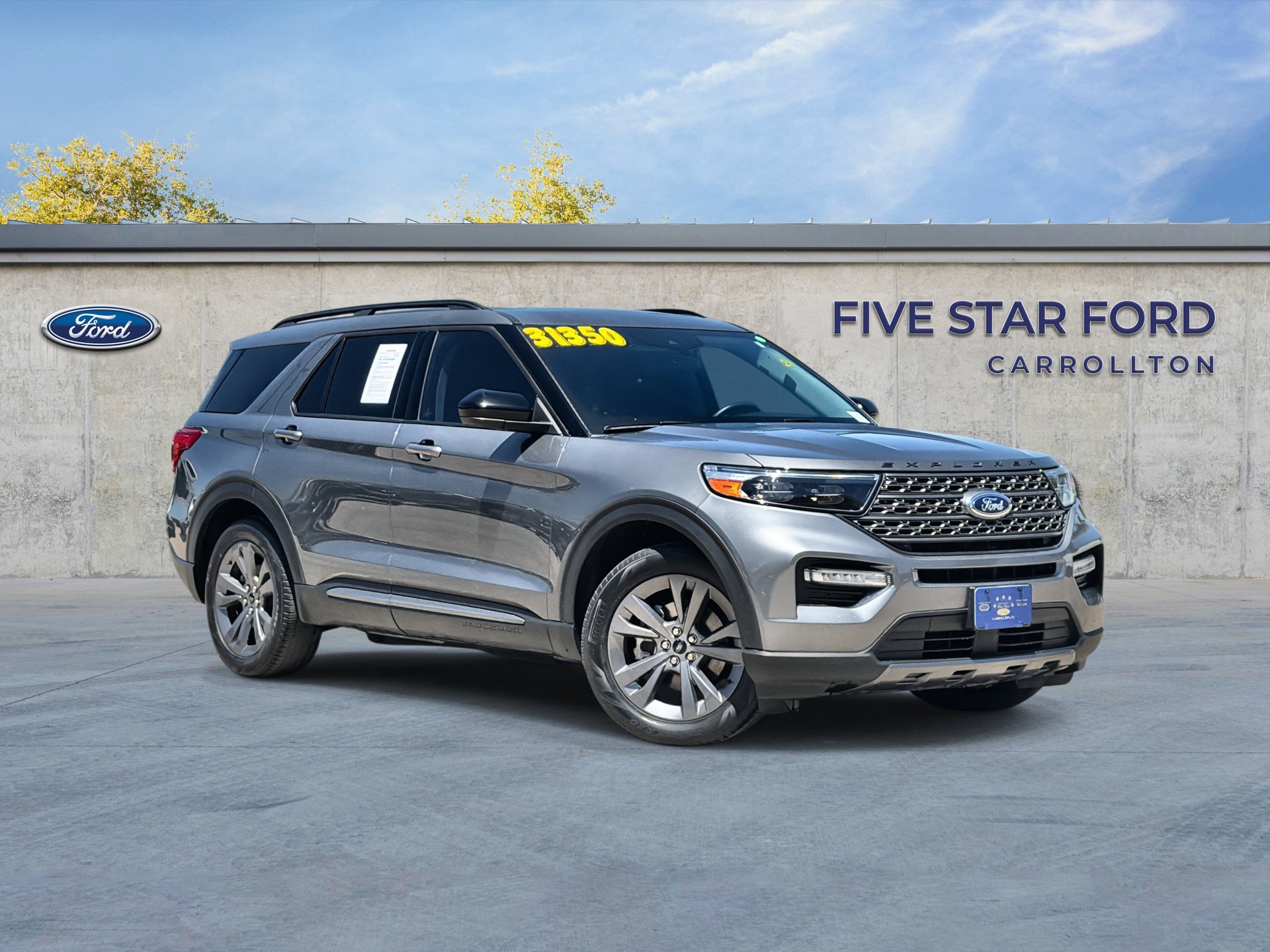 Certified 2023 Ford Explorer XLT w/ Equipment Group 202A