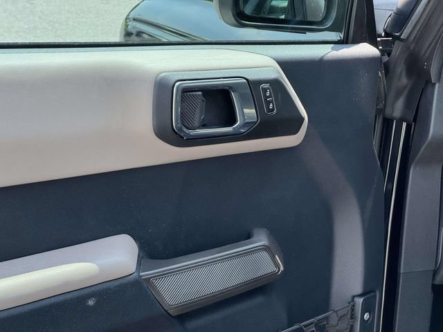 Certified 2023 Ford Bronco Wildtrak AWD/4WD image 12