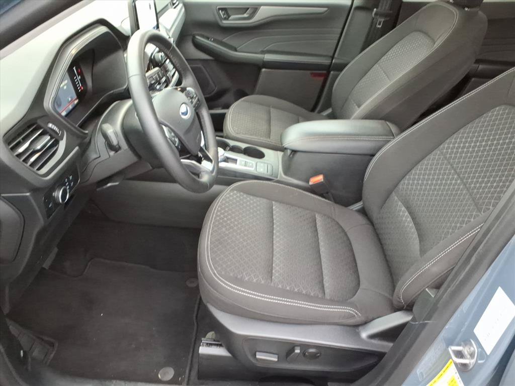 Certified 2024 Ford Escape Active AWD/4WD image 5