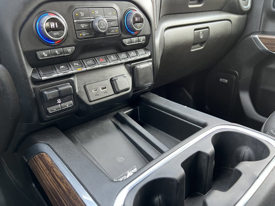 Used 2022 Chevrolet Silverado 1500 High Country w/ Technology Package image 38