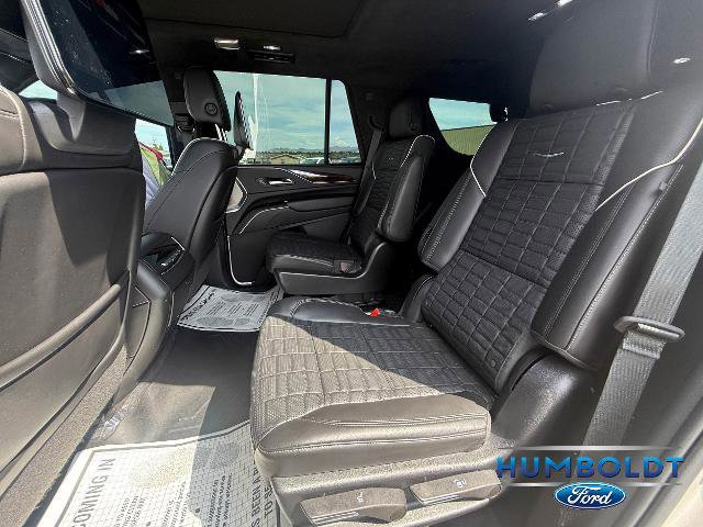 Used 2023 Cadillac Escalade Premium Luxury Platinum image 22