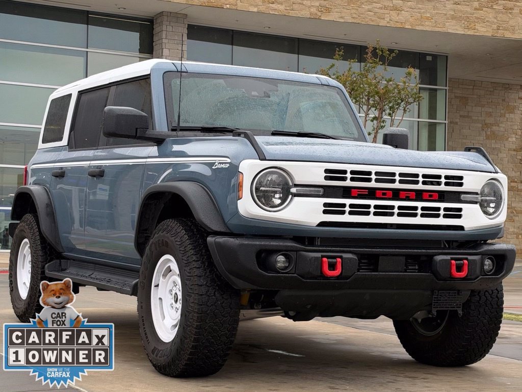 Certified 2025 Ford Bronco Heritage Edition AWD/4WD image 16
