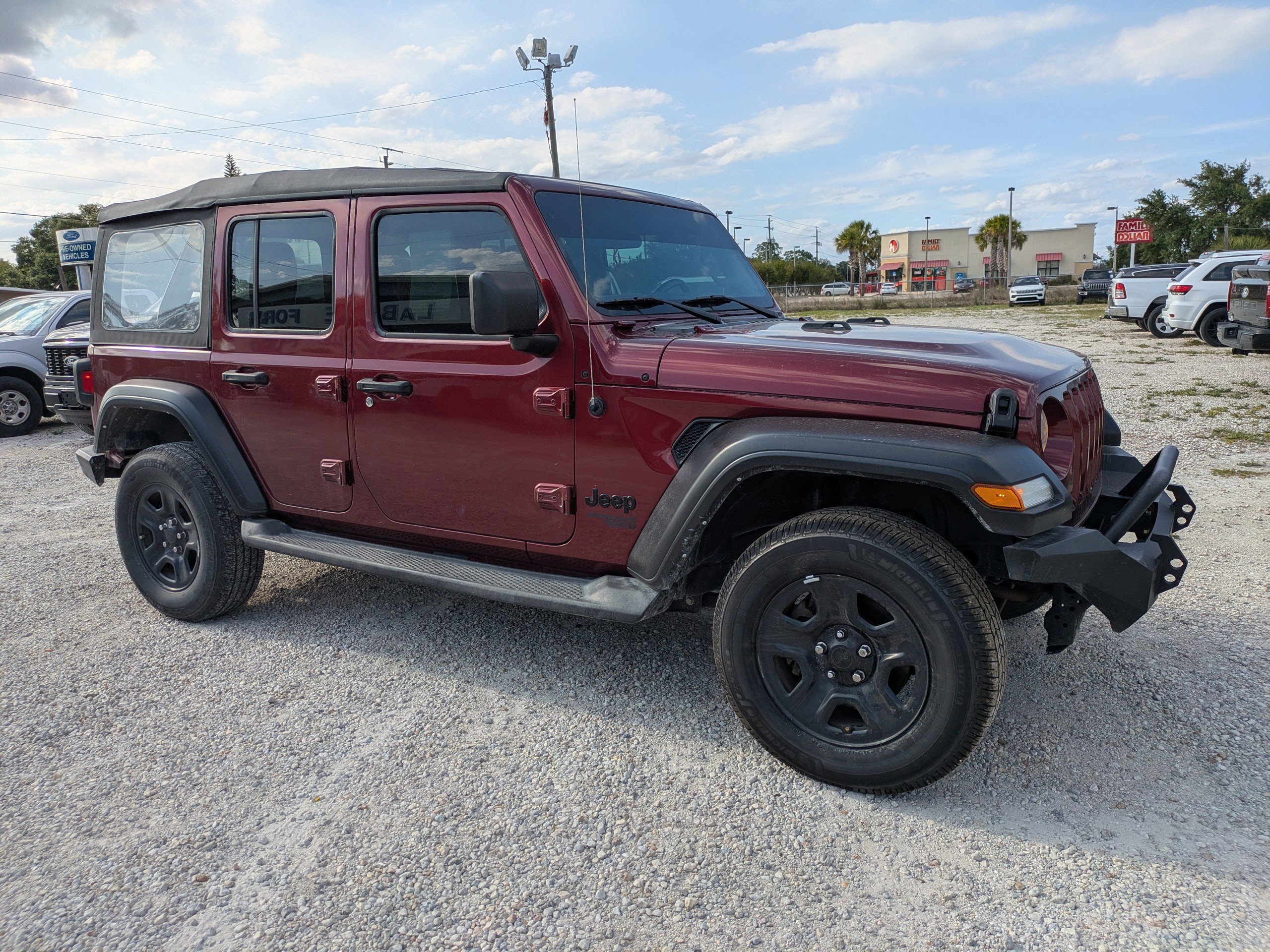 Used 2021 Jeep Wrangler Unlimited Sport AWD/4WD image 8