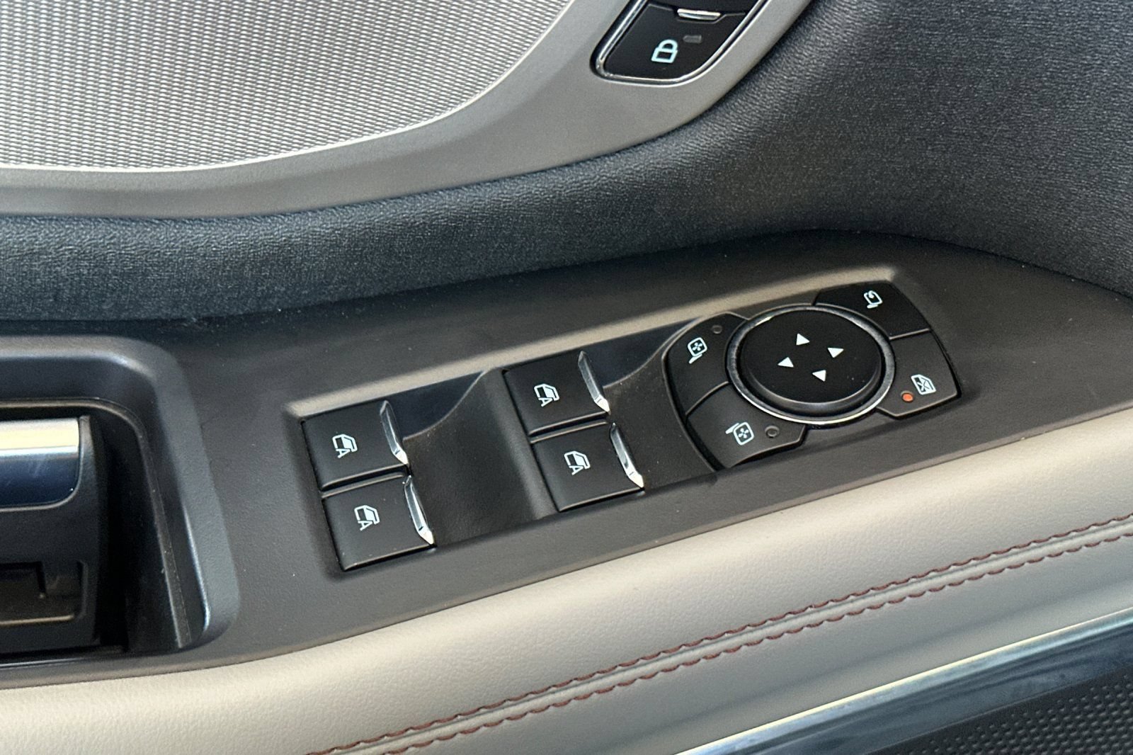 Certified 2025 Ford Expedition Max Active AWD/4WD image 11