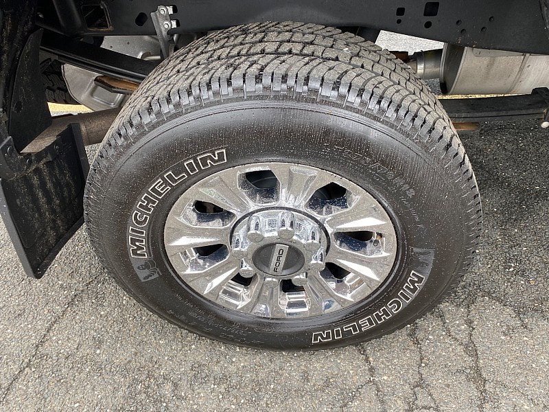 Certified 2024 Ford F250 XLT w/ Snow Plow Prep Package AWD/4WD image 14