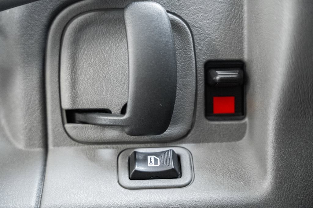 Used 2024 GMC Savana 2500 w/ Driver Convenience Package image 41