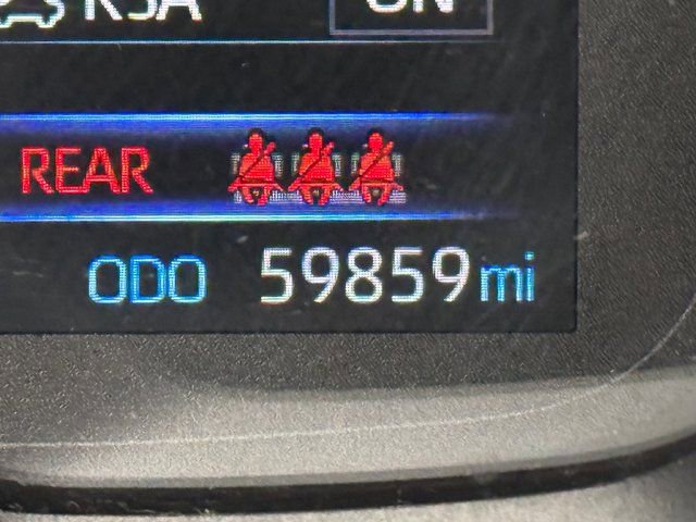 Used 2022 Toyota Corolla Cross LE image 18