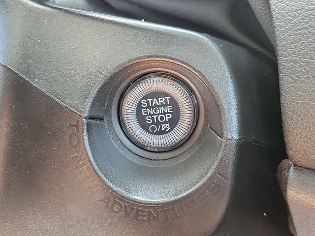 Used 2023 Jeep Renegade Trailhawk AWD/4WD image 35