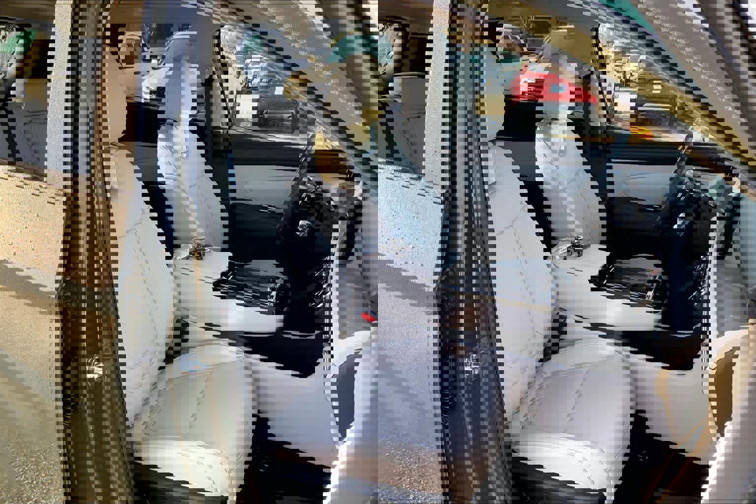 Used 2025 Hyundai Tucson Limited image 11