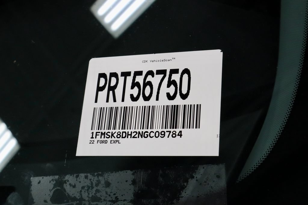 Certified 2022 Ford Explorer XLT w/ Equipment Group 202A AWD/4WD image 35