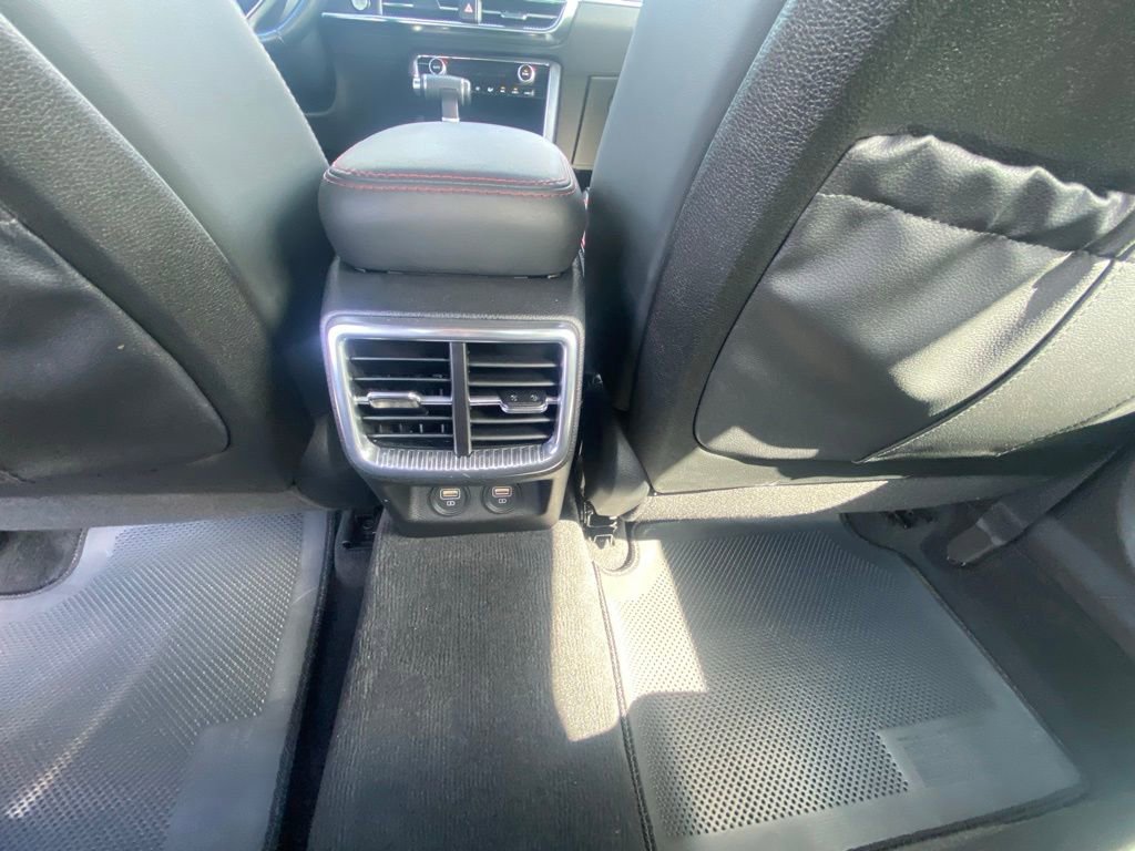 Used 2024 Kia K5 GT w/ GT1 Package FWD image 25