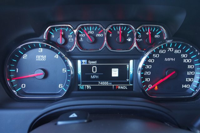 Used 2020 Chevrolet Tahoe LT image 32