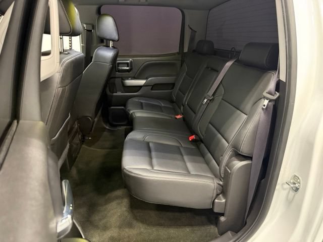 Used 2017 Chevrolet Silverado 1500 LT w/ All Star Edition AWD/4WD image 30