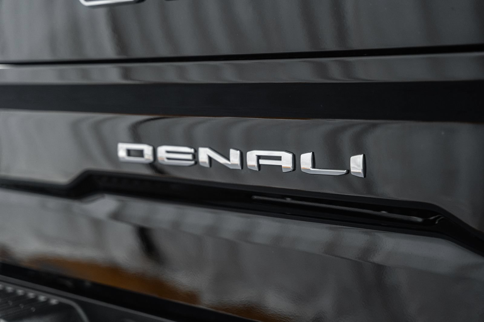 Used 2023 GMC Sierra 1500 Denali Ultimate AWD/4WD image 6