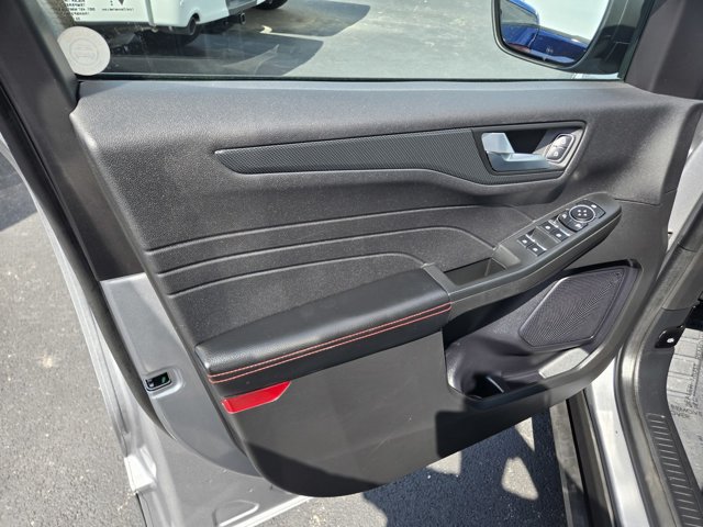Certified 2023 Ford Escape ST-Line AWD/4WD image 33