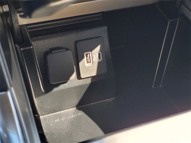 Certified 2022 Ford Explorer Limited w/ Equipment Group 301A image 24