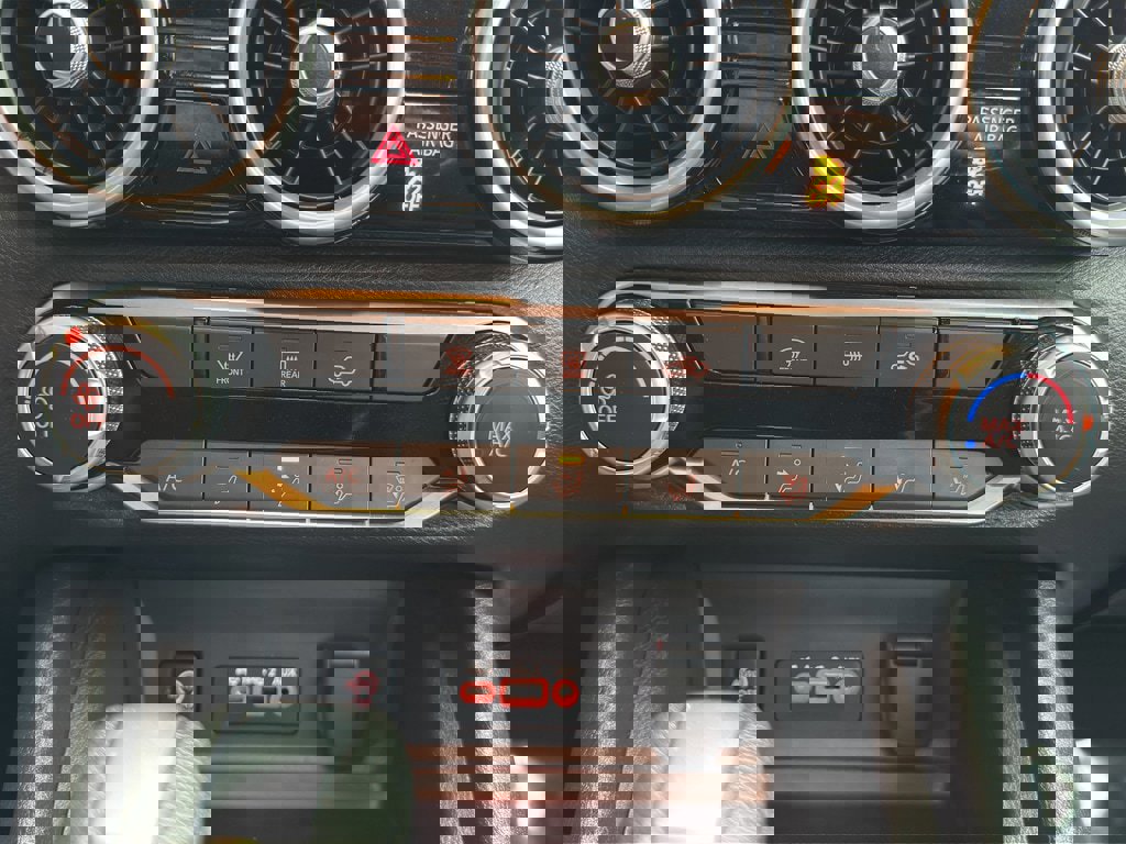 Used 2024 Nissan Sentra SV image 26