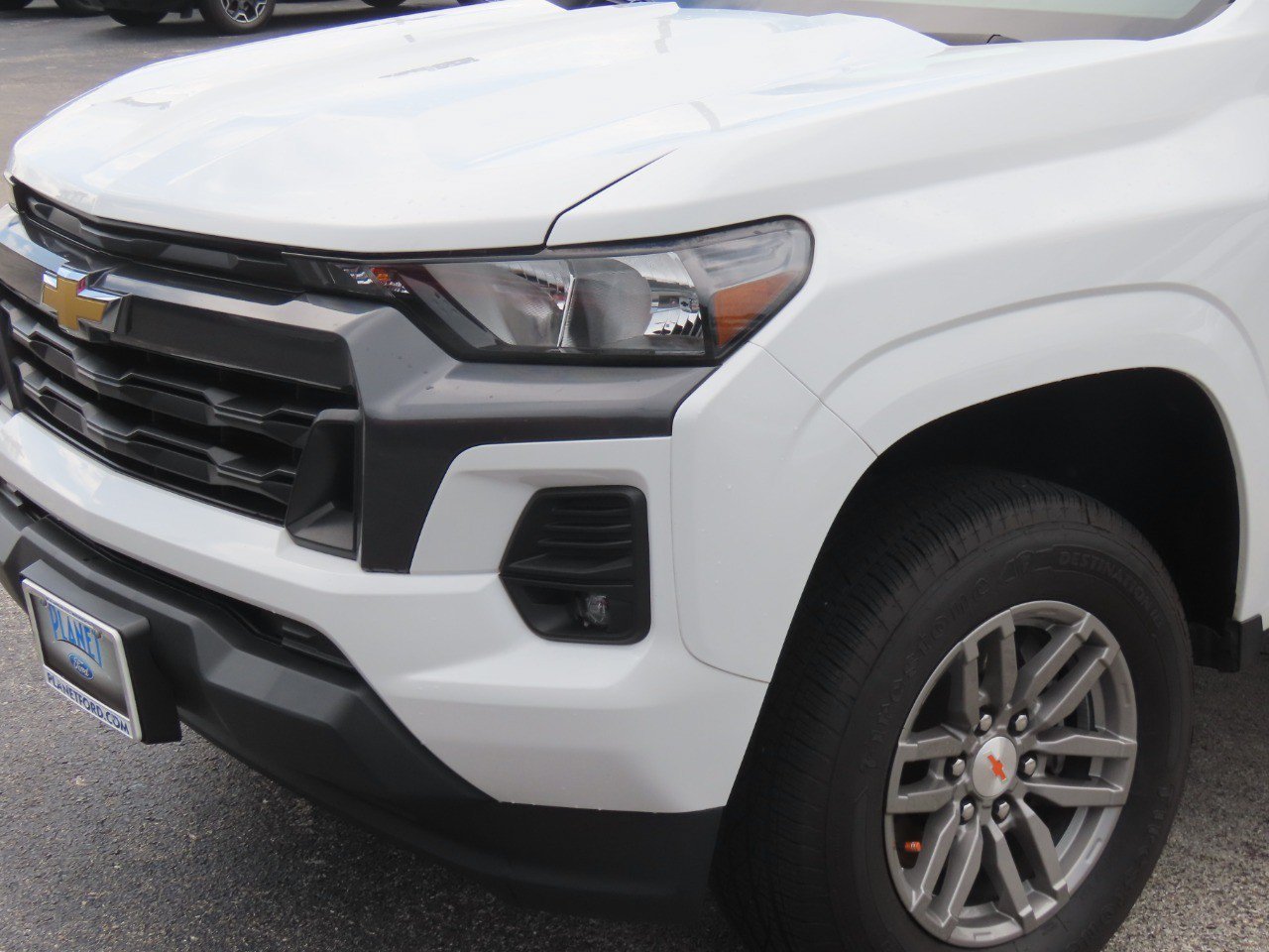 Used 2024 Chevrolet Colorado LT w/ LT Convenience Package RWD image 3