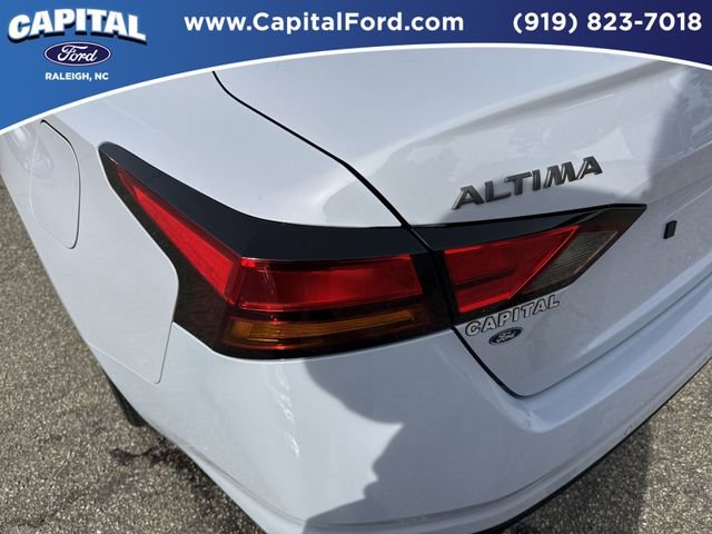 Used 2024 Nissan Altima 2.5 SR image 15