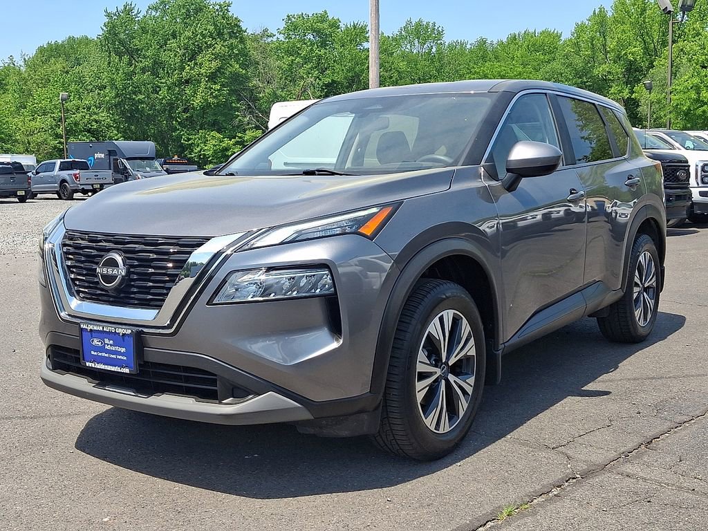 Used 2023 Nissan Rogue SV AWD/4WD image 3