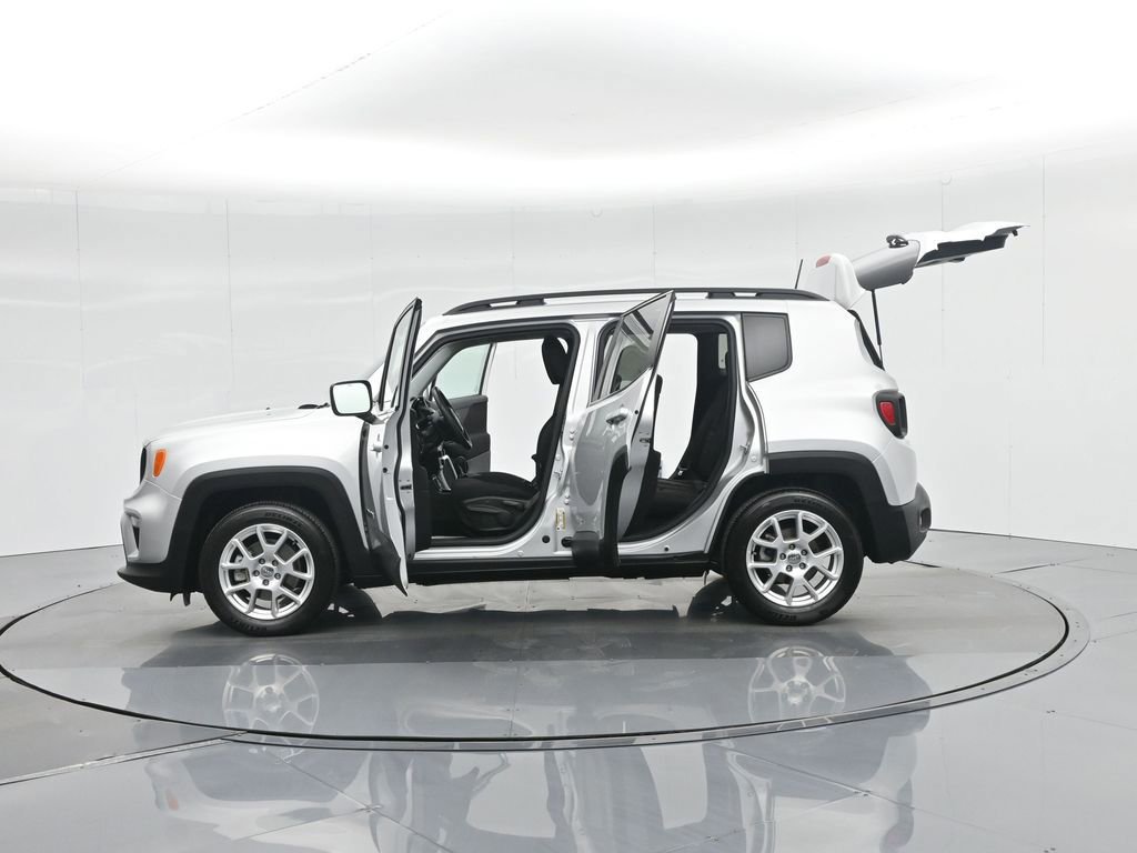 Used 2019 Jeep Renegade Latitude image 57