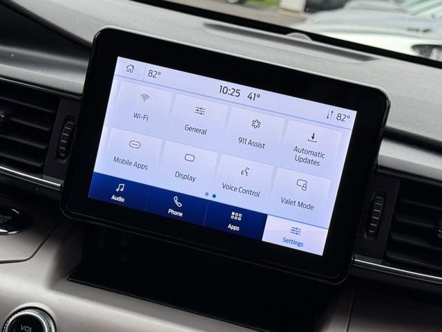 Certified 2023 Ford Explorer XLT w/ Equipment Group 202A image 26