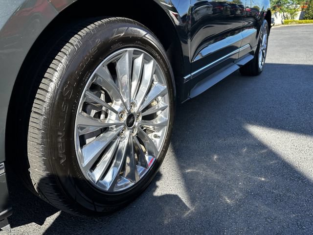 Certified 2024 Ford Edge Titanium w/ Titanium Elite Package AWD/4WD image 12