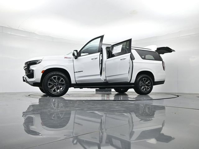 Used 2023 Chevrolet Suburban Z71 w/ Luxury Package image 56